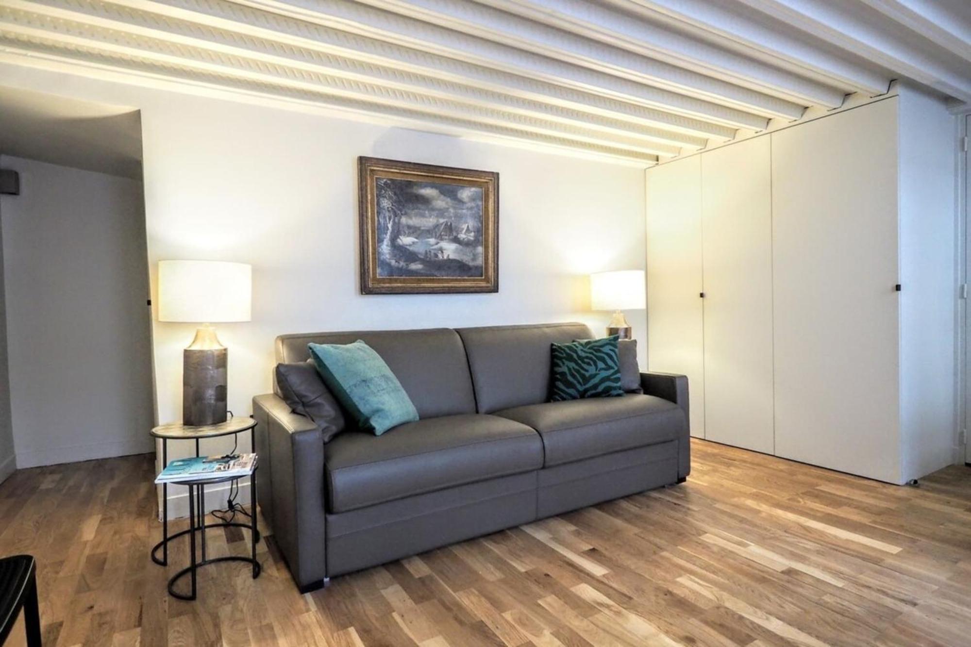 Moliere Chicsuites Париж Экстерьер фото